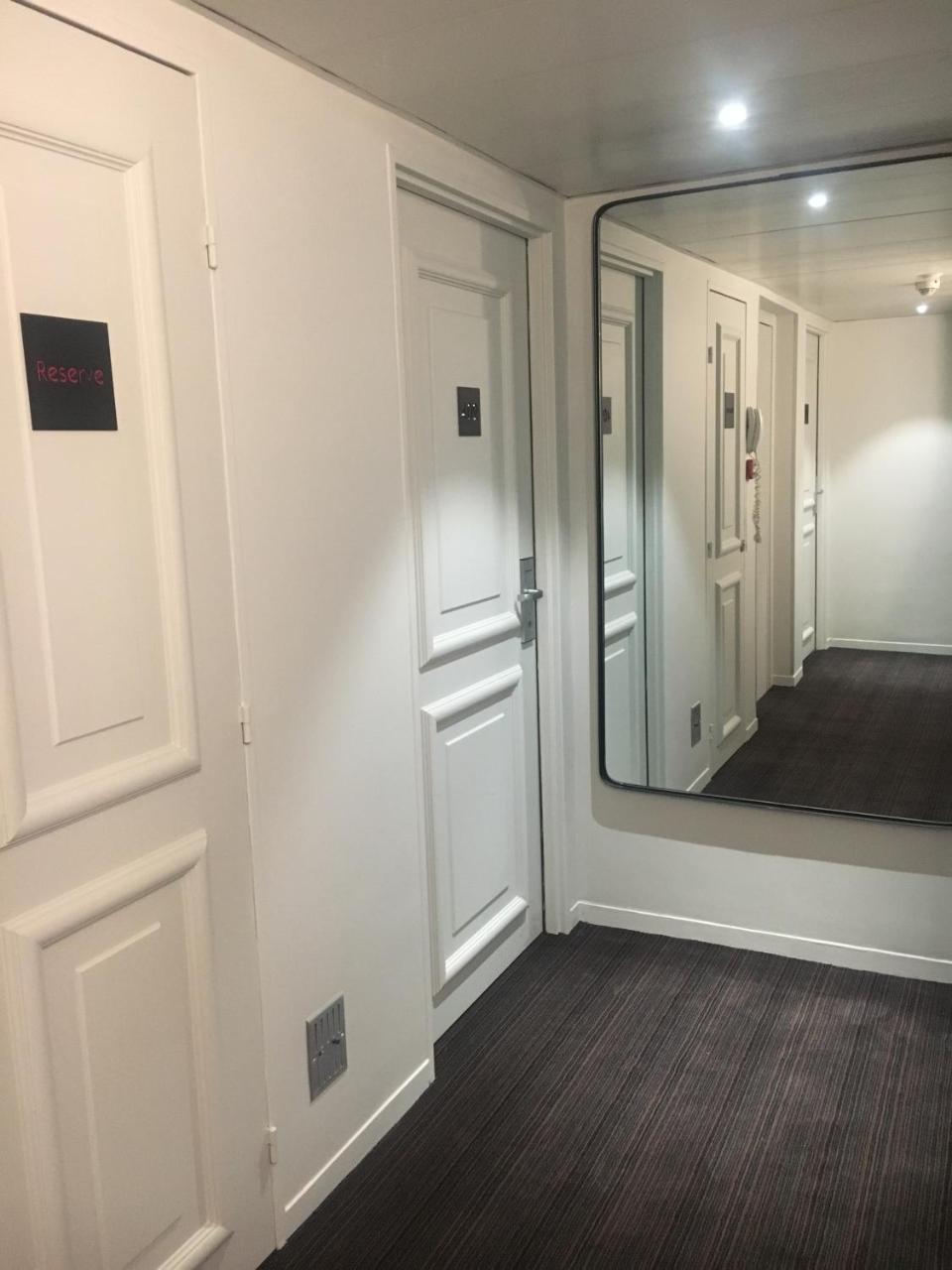 3H Paris Marais Hotel Exterior photo